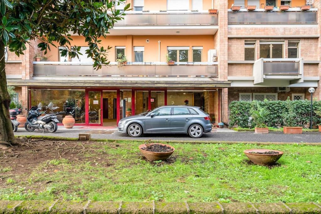Pamphilj Apt Close To St.Peter'S Roma Exterior foto